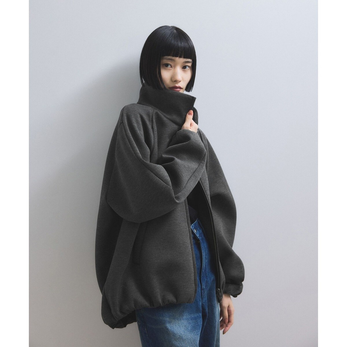 極美品 アダムエロペ フーディーブルゾン ダンボール素材 ゆったり ストレッチ WEB限定】ダンボールコクーンブルゾン | アダムエロペ(ADAM ET ROPE