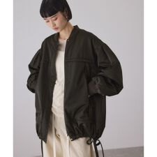 アダムエロペ(ADAM ET ROPE')の【WEB限定】・【定番人気】パフスリーブMA1