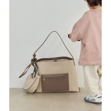 アダムエロペ(ADAM ET ROPE')の【赤埴奈津子さんコラボ】マルチワンショルダーバッグ(ミドル)