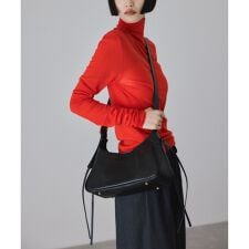 アダムエロペ(ADAM ET ROPE')の【サステナブル】サイドコードショルダーバッグ