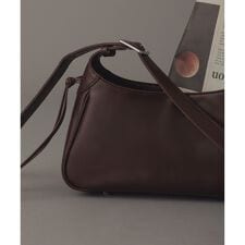 アダムエロペ(ADAM ET ROPE')の【サステナブル】サイドコードショルダーバッグ