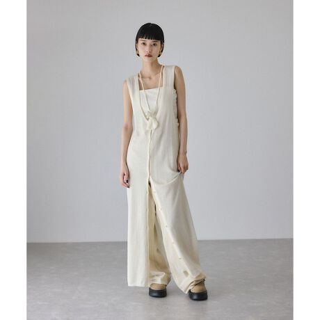 [^ԁFGAE25060]2025-26H~ADAM ET ROPE' FEMMEyMaterialzwA̎gpBהԎ̎Â҂ނƂő@ׂŏiȓonB_炩Sn̗ǂfށByDesignzs[XƋŕ҂񂾃|[`lbNXZbgɂȂACeBs[X̓VvȃXg[gVGbg̃^N^B݂ƃA[z[_ɊJACi[Ƃ̃C[hyłfUCɁBZbg̃|[`̓lbNXƂč킹ĂAɊăxgƂăANZgɂĂBy₩ȎŎdグĂ̂ŁAAE^[d̂~ACeƂ̑yColorzN[Őꂽۂ̃zCgA2F̎ŕ\ꂽjAX̂uE2FWJByStyling PointzCi[ɂ̓Jbg\[┖jbg킹āB̂ACeȂ̂ŃpcC[hIXXB---------------:藠n:ȂLk::Ȃň:J:Ԃ|Pbg:Ȃ---------------fg:165cm size:F