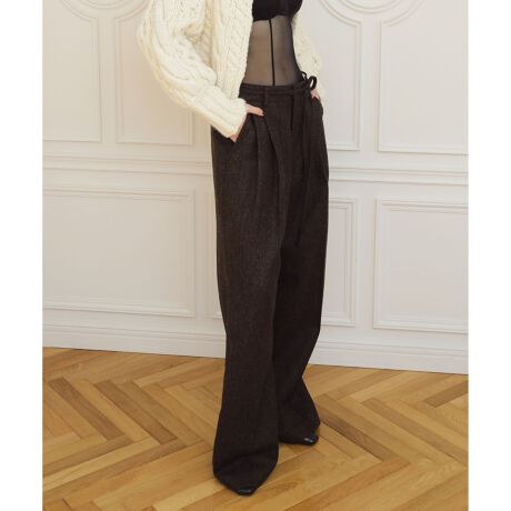 [^ԁFGAS75520]2025-26H~ADAM ET ROPE' EMOELLEyMaterialz1837NnƃCMX̖ABRAHAM MOON & SONSЂ̑fނgpBVFbghE[ɂfނŁAprт炵AƂBڈȏ̌yƂȂ₩A`IȋCZfށBABRAHAM MOON & SONSЁFpł͐ȂAaтtBjbVO܂ňѐYsĂ郁[J[ByDesignzfނ̕Rxgt2^bNChpcBYCNȑfފƃChȃVGbgŁA}jbVɒȂACeBƂTCYґȑfނ̕ʊŁAl̗]VGbgɁBZbg̕RxgŃANZgvXByColorz_[NuEiuE~ubNjƁAx[Wix[W~CguEj̃w{[2FWJByStyling PointzRpNgȃgbvXAV[g̃{[gbvXƍDBnɑ݊ȂALACeƍ킹₷XbNXB---------------:Ȃn:Lk:Ȃ:Ȃň:J:tgt@Xi[J|Pbg:ie΂߃|PbgEЋʉ|Pbgj---------------fڍגpf:167cm size:38̑̃fpTCY̓TvƂȂĂ܂B