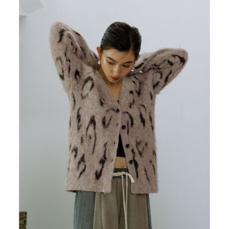 [^ԁFGAK55670]2025-26H~ADAM ET ROPE' FEMMEyMaterialzE[⃊TCN|GXeaꂽgpBV[vȕ͋C̃Ip[hWJ[hŕ҂ݗāANщH{fށB{[̂҂ݒnƂӂӂƂG肪́ByDesignz肪XbLƂVlbNARpNg߂ɐݒ肵TCYɂlۂpłJ[fBKBӂӂƂfފAIp[hX^CO؂₩ɎdグĂꒅBfp̏i̓Tv̂߁Aۂ̏iƈꕔقȂӏ܂B炩߂ByColorzuEx[X~ubNAx[Wx[X~_[NuE2FWJByStyling PointzC[W[pcfjAXbNXɍ킹̂߁B^[gjbg̏ɉHD̂fGB---------------:Ȃn:ȂLk::Ȃň:J:{^J|Pbg:Ȃ---------------fg:165cm size:F