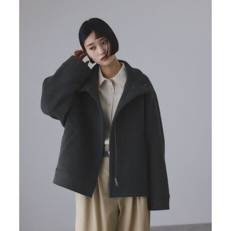 [^ԁFGAL25100]25AW@ADAM ET ROPE' FEMMEyMaterialzSuper120's̃E[Ƀ}cV\EȂTeasel(`[[)ƌĂ΂A̎gpȋNщH{fށBVR̐Ał`[[gNщH͐jzNтƂ͈قȂAHOɃ`[[点邱Ƃł̑@ׂȐj悪_炩Ȃ萶n邱ƂȂJɋNтd˂邱Ƃ\ɁBԂĂdグ邱̎@ɂAߍׂѕ݂BE[{̏_炩őɈo1ByDesignzeɃ^bNARɊۂ݂ттtHɂu]BZ߂̒łǂȃ{g킹₷AoX̎₷AE^[B݂𗧂ĂĒpĂAfGɌ܂X^hlbN|CgBt@Xi[JɃvXċ݂Ƀhbg{^tA݂߂Ēp\BTNbƊȒPɉHD邾Ō܂H~IXX̃AE^[ByColorzTOP̐[݂̂`R[AȂ݂悭X^CO₷x[W2FWJByStyling PointzVcXbNX킹ă[hɒp̂߁B`mpcfjɃXj[J[ŃJWAɍ킹̂Z---------------:Ȃn:Lk:Ȃ:Ȃň:J:t@Xi[A{^|Pbg:---------------fg:165cm size:F