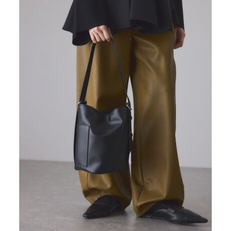 [^ԁFGAX06130]ADAM ET ROPE' FEMMEyMaterialz\nF\tgłȂ₩ȃXvbgU[ivjgpBnFybg{gėpTCN|GXegpByDesignz咣ȂX[X̃XvbgU[gpAigɂ߂̃~jobNBoPbg^ŊJL̂Ńm̏oX}[gBV_[̃M{VOAV_[L΂Ǝ΂ߊ|ɂȂfUCBƂo₫ƂV[ɂΉB傫TCY(i:GAX06120)pӂ܂ByColorzubNƃItzCg2FWJB----------------------------|Pbg:(O1A2j[:ztV_[:߉-----------------------------