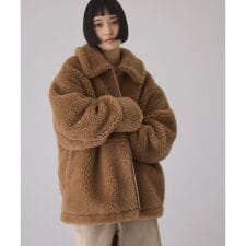 アダムエロペ(ADAM ET ROPE')のスウィッチングボアブルゾン