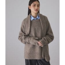 アダムエロペ(ADAM ET ROPE')の【サステナブル】YAKブレンドタートルニット＆グローブ