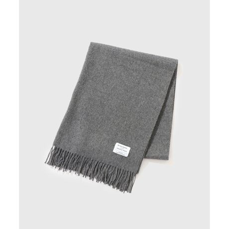 [^ԁFGKN55040]THE INOUE BROTHERS...(U CmEG uU[Y)̃CCuBrushed Scarfv́A⃊s[gĈpt@lC̃ACeB́uBrushed ScarfvATHE INOUE BROTHERS...̖͂1ł锭F̗ǂ͂̂܂܂ɁAADAM ET ROPE'ł͑唻TCỸXg[ŕʒĂ܂BCCBrushed Scarf͕30cmA180cmƃRpNgȃTCY͂łAADAM ET ROPE'ł͑̂̏ォZƂ\ȕ70cmA200cmłpӁB傫߂ȃTCYɂ}t[ƂĂ̎gp͂A茨ɊēZƂAЂ|ƂĎgp邱Ƃ߁BCCɂ͂Ȃ唻炱łAlXȃAW傫Ȗ͂łBfނ́wxr[ApJxgpAVN̂悤炩ȔG肪Bg͂A\ʂɃubVH{ƂŒǂ򊴂oAX^COɏioĂ܂BTHE INOUE BROTHERS...together with ADAM ET ROPE'̃Cibv͂sApJт̓tE炩ł炩̊GApJт̗ǂԂɎł̂AVN̂悤Ȋ炩ȎGBE[̂悤ȃKTKT͖AxGꂽȂƂSnǂBuxr[ApJv͂̊G͂茰ŁAƂ芴ăNZɂȂ悤ȎGE肪́BEJV~̂ƌ鍂ۉApJт̖͂̈ƂāAۉ̍BApJ̖т́A@ۂ̈{{Xg[̂悤ɋ󓴂ɂȂĂ̂ŁAfMނ̂悤ɒgCߍݍh\𔭊BEыʂoɂꂪyAC[W[PAApJт̓jbgɂ肪ȖыʂoɂfނłAVî悤ȕ҂ݒn̔BEJbƂgANȂǂ̉w@ۂłłjbg͏ꂽA₦肷BApJт͕Axߋ@\˔Ă̂ŁASn悢gۂĂBEɂ͕KvŒŏ\ApJ̖тɂ͖܂܂邽߁AjIC񂹕tɂꂪȒPB~ł͂jIČƂȂ邪AjIC̐SzȂBEfނ̒łIɍ]E[JV~AASȂǁAbтƌĂ΂gfނƔׂĂ炵_ȂAApJ̖т͑Iɍ]ByTHE INOUE BROTHERS.../U CmEG uU[Yzf}[N̓Ryn[QŐ܂ EjZɂ2004NɐݗꂽuhuTHE INOUE BROTHERS...vBɃjbgCƂiWJĂ܂B{̑@ׂ\zZpƑfޑIтւ̍SAk炵pd@\⍂fUCZĐ܂RNV͐Eŏ܎^Ał͐EIȃjbguhƂĔFmn߂Ă܂B