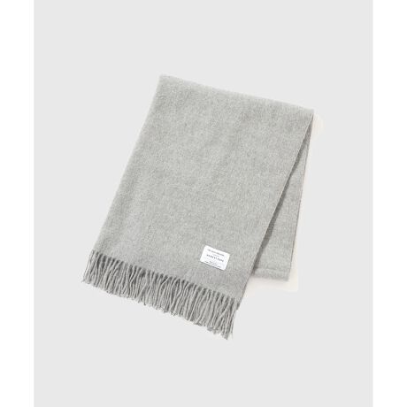 [^ԁFGKN55040]THE INOUE BROTHERS...(U CmEG uU[Y)̃CCuBrushed Scarfv́A⃊s[gĈpt@lC̃ACeB́uBrushed ScarfvATHE INOUE BROTHERS...̖͂1ł锭F̗ǂ͂̂܂܂ɁAADAM ET ROPE'ł͑唻TCỸXg[ŕʒĂ܂BCCBrushed Scarf͕30cmA180cmƃRpNgȃTCY͂łAADAM ET ROPE'ł͑̂̏ォZƂ\ȕ70cmA200cmłpӁB傫߂ȃTCYɂ}t[ƂĂ̎gp͂A茨ɊēZƂAЂ|ƂĎgp邱Ƃ߁BCCɂ͂Ȃ唻炱łAlXȃAW傫Ȗ͂łBfނ́wxr[ApJxgpAVN̂悤炩ȔG肪Bg͂A\ʂɃubVH{ƂŒǂ򊴂oAX^COɏioĂ܂BTHE INOUE BROTHERS...together with ADAM ET ROPE'̃Cibv͂sApJт̓tE炩ł炩̊GApJт̗ǂԂɎł̂AVN̂悤Ȋ炩ȎGBE[̂悤ȃKTKT͖AxGꂽȂƂSnǂBuxr[ApJv͂̊G͂茰ŁAƂ芴ăNZɂȂ悤ȎGE肪́BEJV~̂ƌ鍂ۉApJт̖͂̈ƂāAۉ̍BApJ̖т́A@ۂ̈{{Xg[̂悤ɋ󓴂ɂȂĂ̂ŁAfMނ̂悤ɒgCߍݍh\𔭊BEыʂoɂꂪyAC[W[PAApJт̓jbgɂ肪ȖыʂoɂfނłAVî悤ȕ҂ݒn̔BEJbƂgANȂǂ̉w@ۂłłjbg͏ꂽA₦肷BApJт͕Axߋ@\˔Ă̂ŁASn悢gۂĂBEɂ͕KvŒŏ\ApJ̖тɂ͖܂܂邽߁AjIC񂹕tɂꂪȒPB~ł͂jIČƂȂ邪AjIC̐SzȂBEfނ̒łIɍ]E[JV~AASȂǁAbтƌĂ΂gfނƔׂĂ炵_ȂAApJ̖т͑Iɍ]ByTHE INOUE BROTHERS.../U CmEG uU[Yzf}[N̓Ryn[QŐ܂ EjZɂ2004NɐݗꂽuhuTHE INOUE BROTHERS...vBɃjbgCƂiWJĂ܂B{̑@ׂ\zZpƑfޑIтւ̍SAk炵pd@\⍂fUCZĐ܂RNV͐Eŏ܎^Ał͐EIȃjbguhƂĔFmn߂Ă܂B