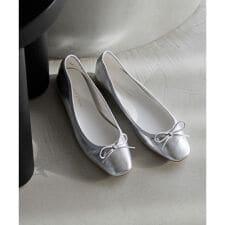 メタリックバレエシューズ