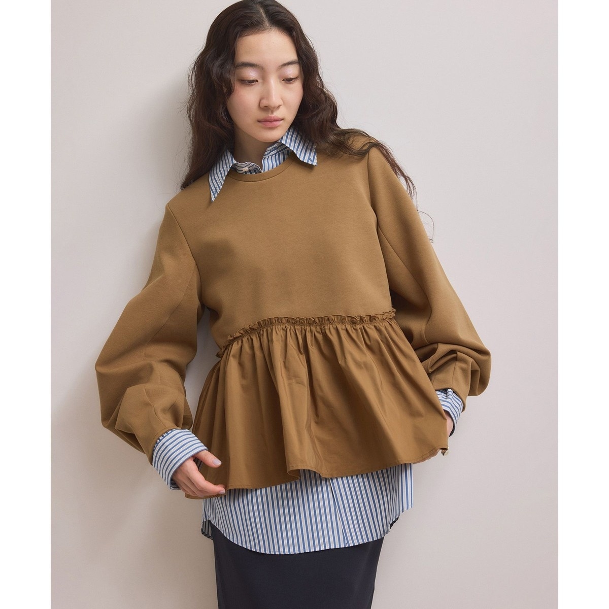 Flowerストレッチレース ペプラムプルオーバー | イエナ(IENA