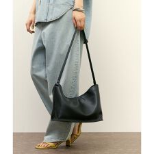 スクエアショルダーバッグ