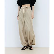 【WEB限定】サイドスリットパンツ