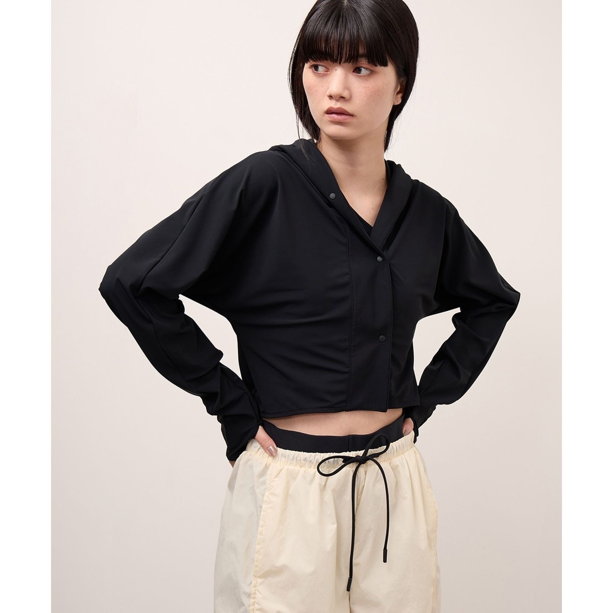 [�}���C]�ySpeedo×ADAM ET ROPE'�zUV RASH HOODIE/�A�_���G���y�iADAM ET ROPE'�j �u���b�N(01)