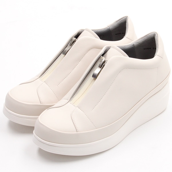 スタッズモチーフコンフォートスリッポンスニーカー | コンポジション9