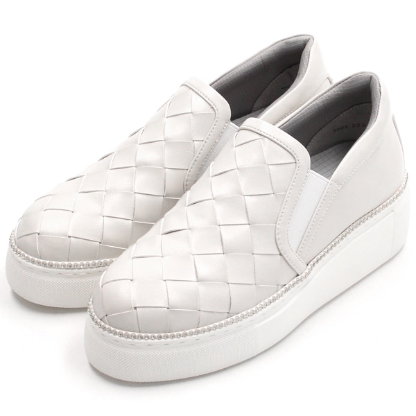 スタッズモチーフコンフォートスリッポンスニーカー | コンポジション9