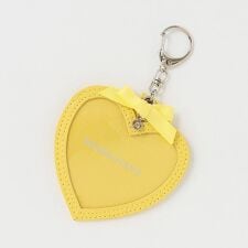 メゾピアノジュニア(mezzo piano junior)の缶バッジ入れキーホルダー