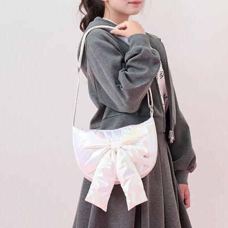 [^ԁF8153401]gh̃{`[tՂƁÅ̂郊{ɎdグAʂɂL[gȃV_[obOłBJWAȃR[fLC߂ȃR[fɂ킹₷AŒȂ̃ANZgƂĂg܂Bt@Xi[̃C|Pbg̗eʂ͂ՂBɁAwʊÕ}Olbg{^̐[߂̃XbV|PbgƏoꂵ₷֗łBڈȏ̎[͂ŊԈႢȂłBNۂI[fނ̔̓fUCi[C`IVJ[łB