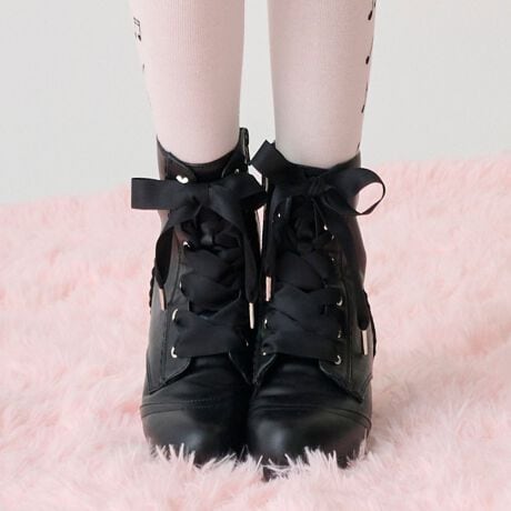 [^ԁF8153421]NlC̃[XAbvu[cłBŃA؂ւɃXJbvŏił킢炵ۂɁB߂̃OO{Ń[XAbvقǂĂAɉ؂₩oĂ܂BV[g烍O܂ŕL{gXɍ킹₷AƂVGbg͂łBTCh̃WbvŒE₷̂ꂵ|CgB芴̂鑾߂̃q[ƌ߂̃\[őɕSɂAԂ̂oɂœKłBs[Xƃx[Xƍ킹NVJȃX^CAZ߃{gXƍ킹JWAȃX^C܂ł܂܂ȃR[fBl[gƍDɌ܂܂Bx[WFfgF154cm pTCYFL(24-24.5cm) FfgF154cm pTCYFL(24-24.5cm) 