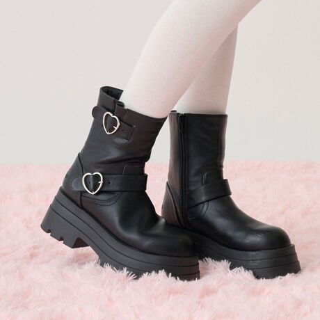 [^ԁF8153422]n[g^̃obN킢GWjAu[cłBy₩Ȍ̐݌vƂ炩fނŁAKȂ͂Sn܂BTChɃt@Xi[ĂAE₷̂́B܂܂ȃ{gXƑǂALV[Ŋ􂵂܂BFfgF154cm pTCYFL(24-24.5cm) 