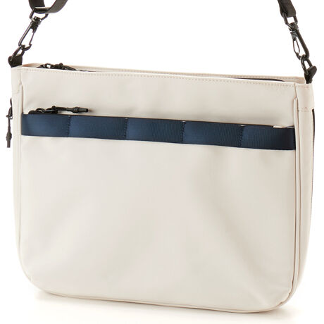 [^:ILI-6903]yĝɗDꂽ|GXefނgp̃obÓAyʂŉJɂH{ꂽ|GXefނ̗pBʂׂ𗼃TCh܂Ŏ{AfUCɗ̊ƂƂۂ܂B}`5.5cmgGLXp_udlŉו̑łLĂgp܂BANZgƂĕDe[vgpAO\ȃ|[`͓ɍDȈʒuŎt\BFƃ_ȑfފŁAG߂킸g܂B֗Ŏg₷|Pbg[Oʃt@Xi[|Pbg~1CFI[v|Pbg~2E^|Pbg~1t@Xi[|Pbg~1O\ȃ|[`~1wʃt@Xi[|Pbg~1TChɂ̓ybg{g܂ݎPI[v|PbgtBЂ̃V[YŁA֗ƃX^C𗼗obO̖͂B