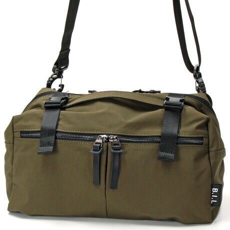 [^:IVI-6603]jpŎgVvȃ{bNXV_[obOBʂ̃}`tt@Xi[|Pbg͉ו̏oꂪ₷Agbv̎wʂ̃t@Xi[|Pbg֗łBwʂɂ̓L[o[𓋍ڂAX[cP[Xƕp\BV_[xg͎O\ŁAyʂɋ|GXefނ̗pĂ܂B