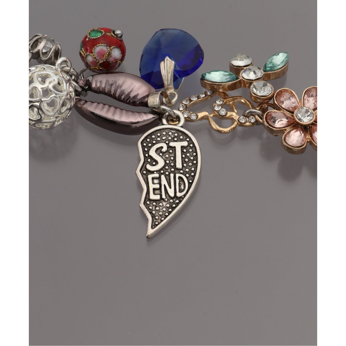 Marland Backus チャームネックレス MARLAND BACKUS / SOLSTICE CHARM NECKLACE / MULTI | THE FOUR