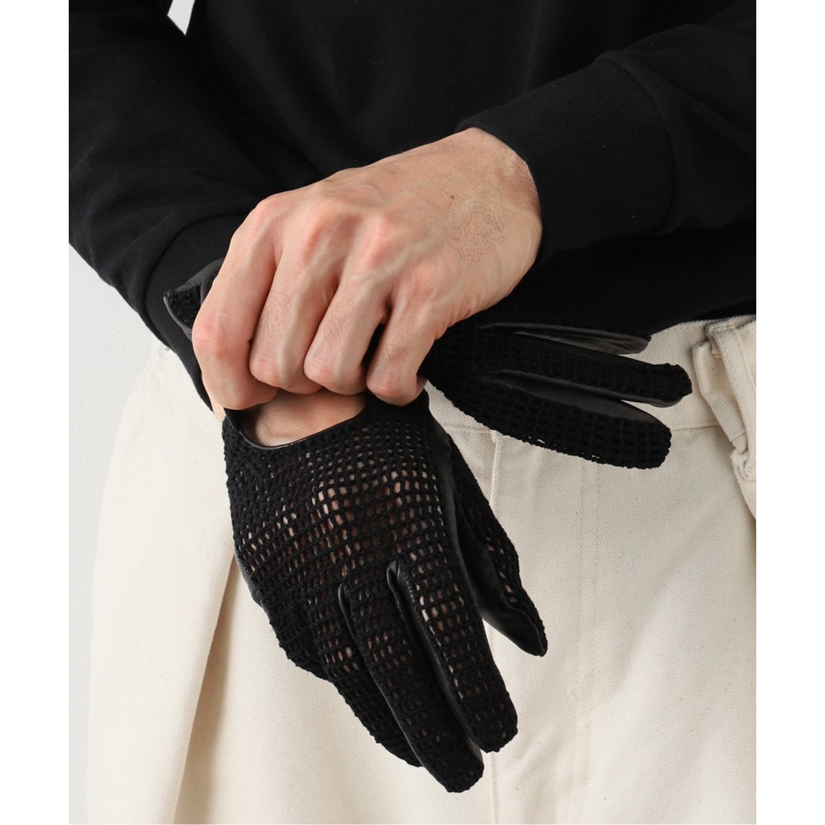 ERNEST W.BAKER / アーネスト ダブル ベイカー】Crochet Gloves 