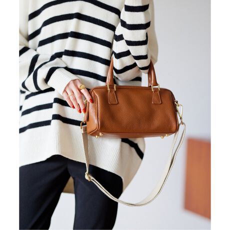 AULENTTI/オウレンティ】レザーショルダーバッグ◇ | ジャーナル  