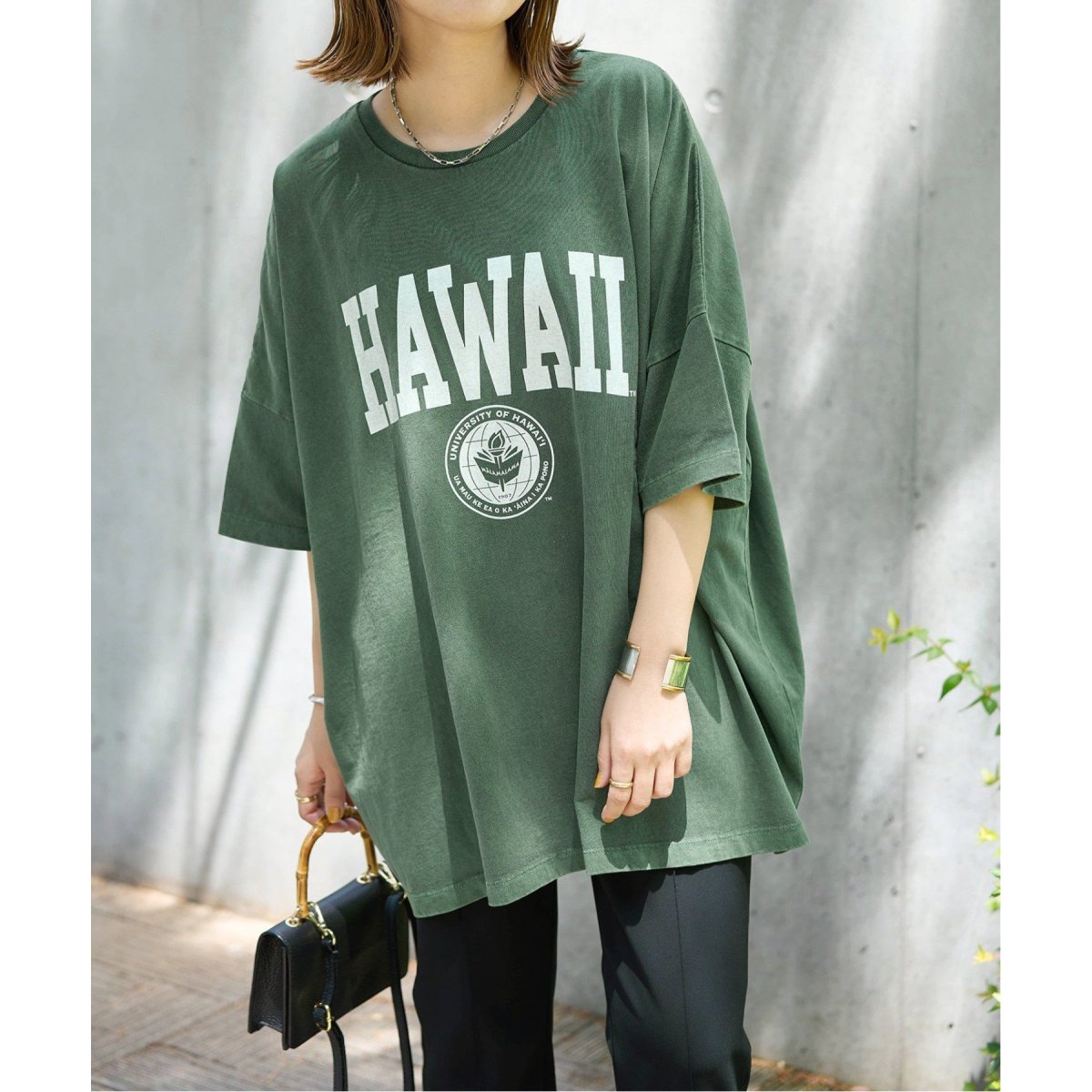 ジャーナルスタンダード　カレッジロゴビッグTシャツ　新品タグ付き JOURNAL STANDARD（ジャーナルスタンダード）の「カレッジロゴ