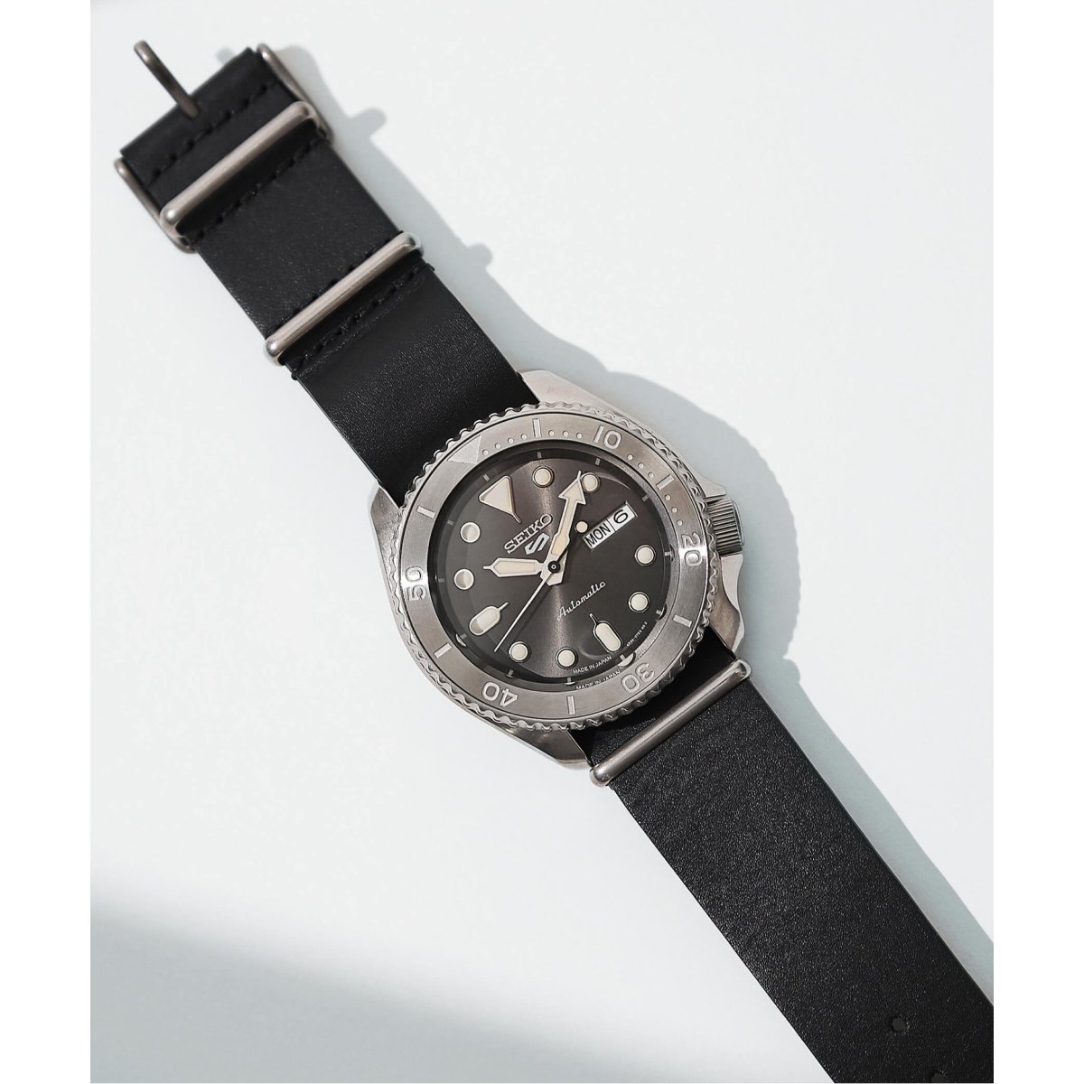 正規逆輸入品】 SEIKO 5sports JOURNAL SKX STANDARD別注 腕時計