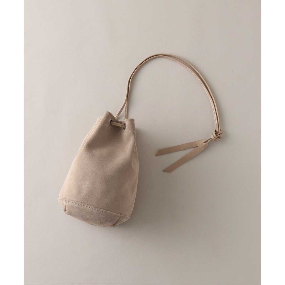 hobo/ホーボー】DRAWSTRING POUCH COW SUEDE | ジャーナルスタンダード