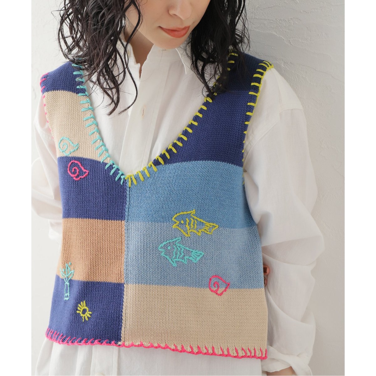 美品☆yanyan ニットベスト YANYAN（ヤンヤン）】ニットベストとニットポシェット（別注