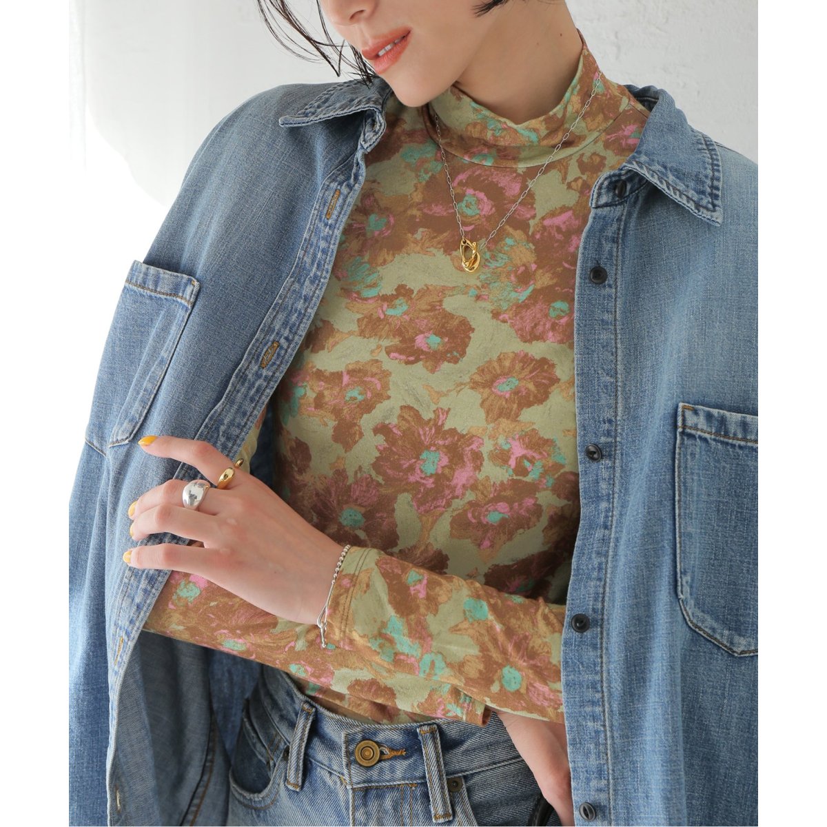 品揃え豊富で leur logette/ルールロジェット】Fauve flower tops：カットソー トップス