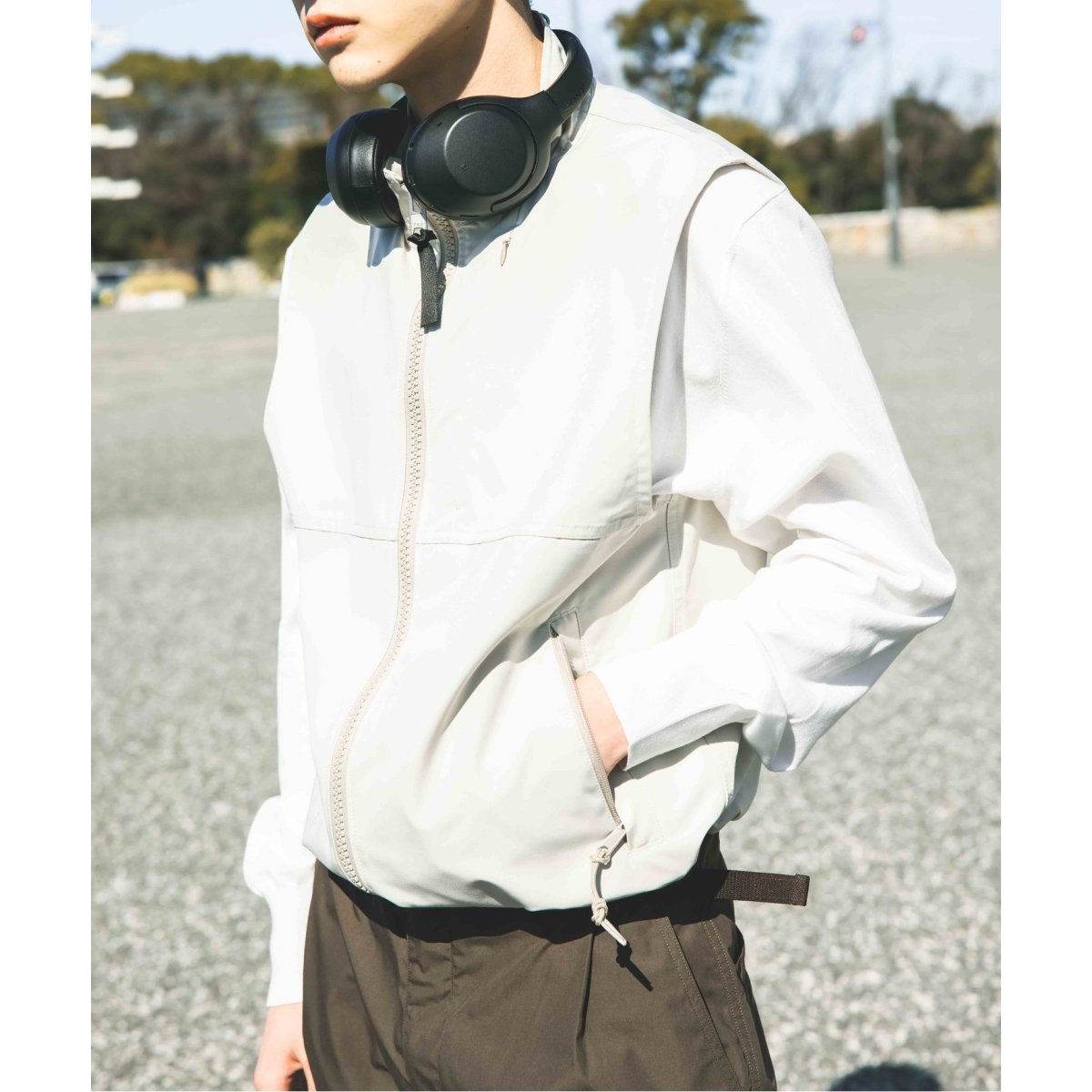 24SS JOURNAL STANDARD LASKA AERO ベスト黒 LASKA AERO / ラスカエアロ】ベスト | ジャーナルスタンダード