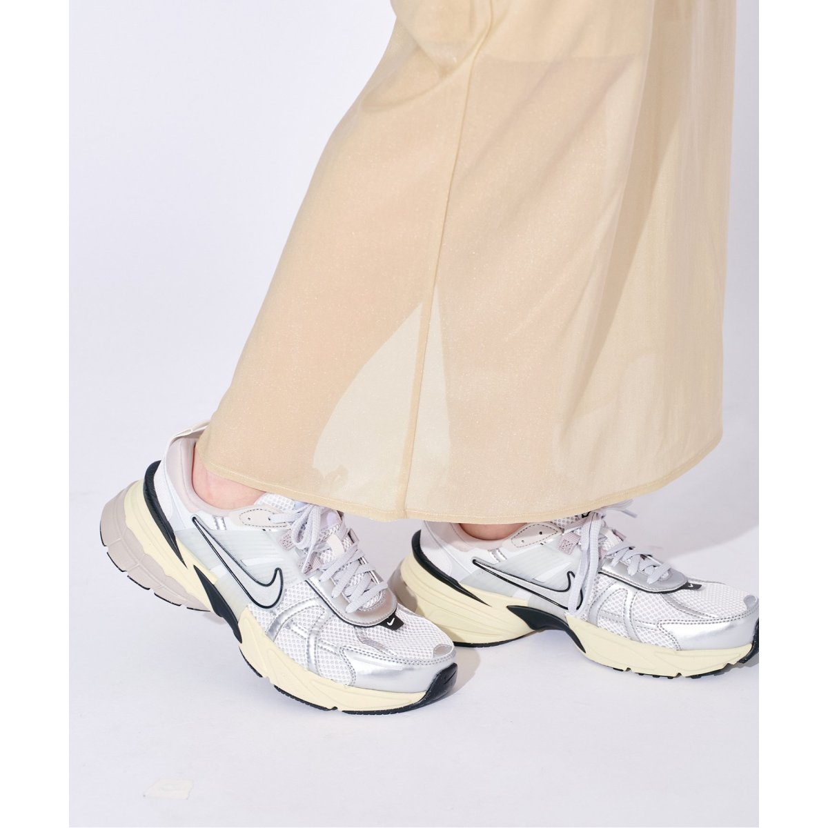 ★一時的限定値下げ中★ ＜NIKE＞ウィメンズ V2K RUN/スニーカー NIKE/ ナイキ】V2K RUN：スニーカー | ナイキ(NIKE) | マルイ
