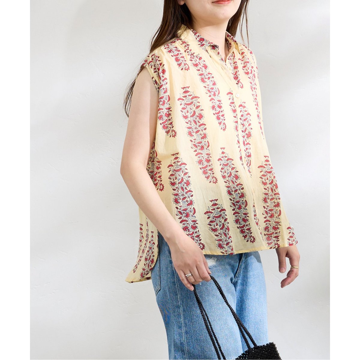 メゾンホテルFRILL BLOUSE