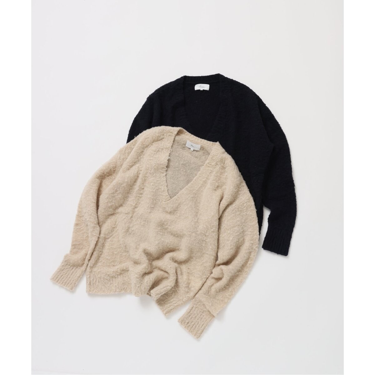 UNFOLLOW (アンフォロー) 24080684001130 【FOLL / フォル】pilling puff v neck sweater ユニセックス ブラック 2 FOLL / フォル】pilling puff v neck sweater | ジャーナル