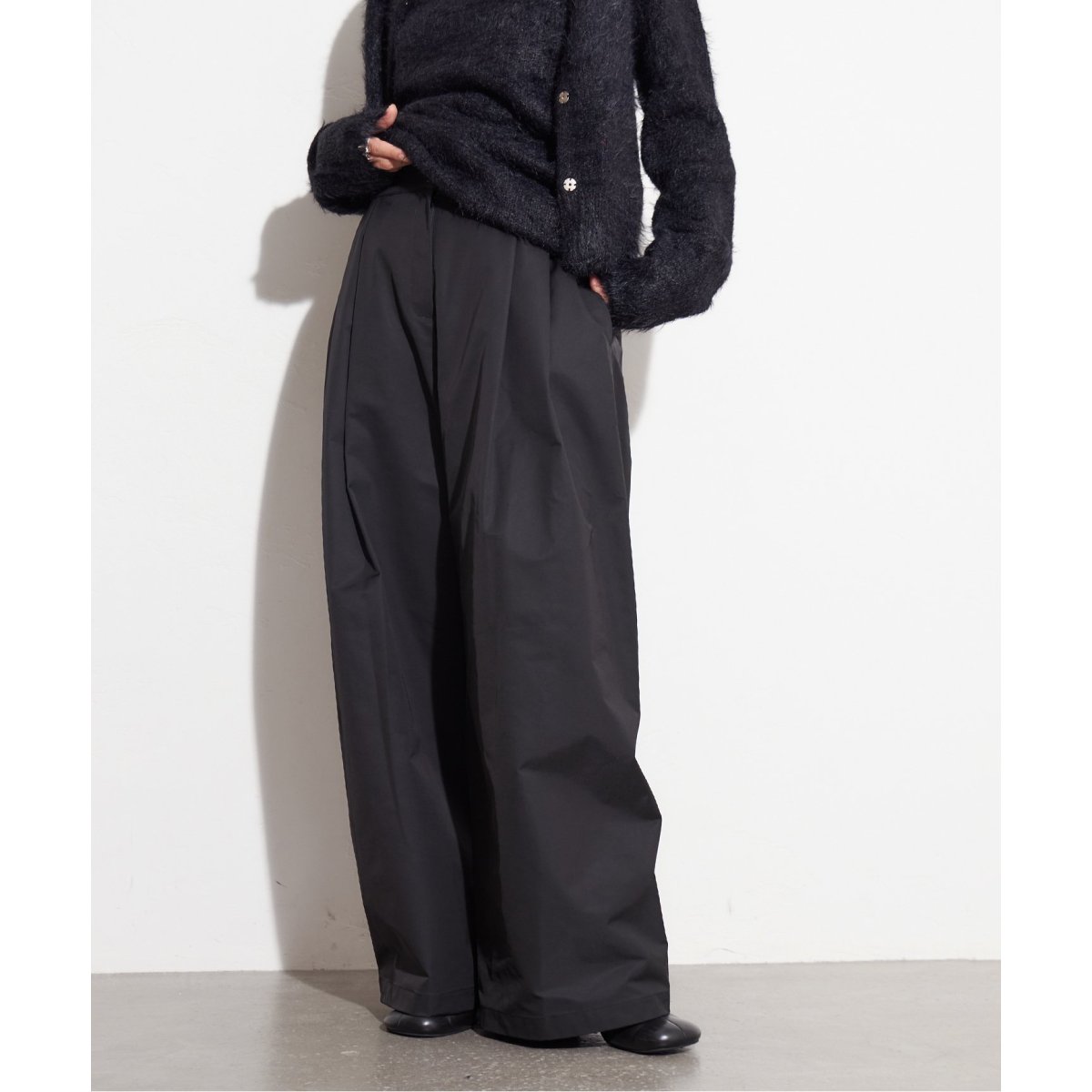 AMOMENTO アモーメント★TWO TUCK BALLOON PANTS バルーンパンツ AMOMENTO / アモーメント】TWO TUCK BALLOON PANTS AM24FWW1