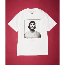 《予約》レッドホットチリペッパーズ by ロス・ハルフィン プリント Tシャツ