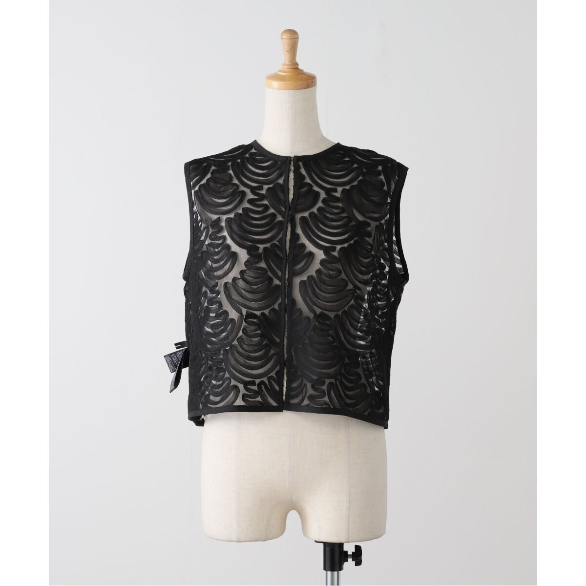 【美品】JOURNAL STANDARDモチーフチュールベスト モチーフチュールベスト | ジャーナルスタンダード(JOURNAL