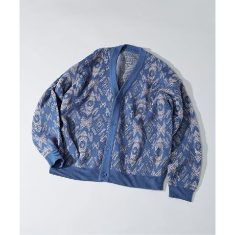 [^:25080600920030]NOMAD WEAVE CARDIGANƎɕ҂ݗĂWJ[hp^[ڂ䂭jbgJ[fBKBٍ̐D璅z𓾂fUCƔzFŁAIȃ[hƓsIȕ͋C𕹂ꒅłBƂ{[̂VGbgɁAhbvV_[ŃbNXvXBƉHDVlbNdlŁAH~̃C[hX^Cɂd󂵂܂BnFȂLkF򊴁FȂňFʁ舵ɂẮAiɂĂi\łmFBƖ̊֌WɂAۂFČꍇ܂B܂p\REX}[gtHȂǂ̊ɂA኱iƉ摜̃J[قȂꍇ܂Bi̐F́AiAbv摜QƂB