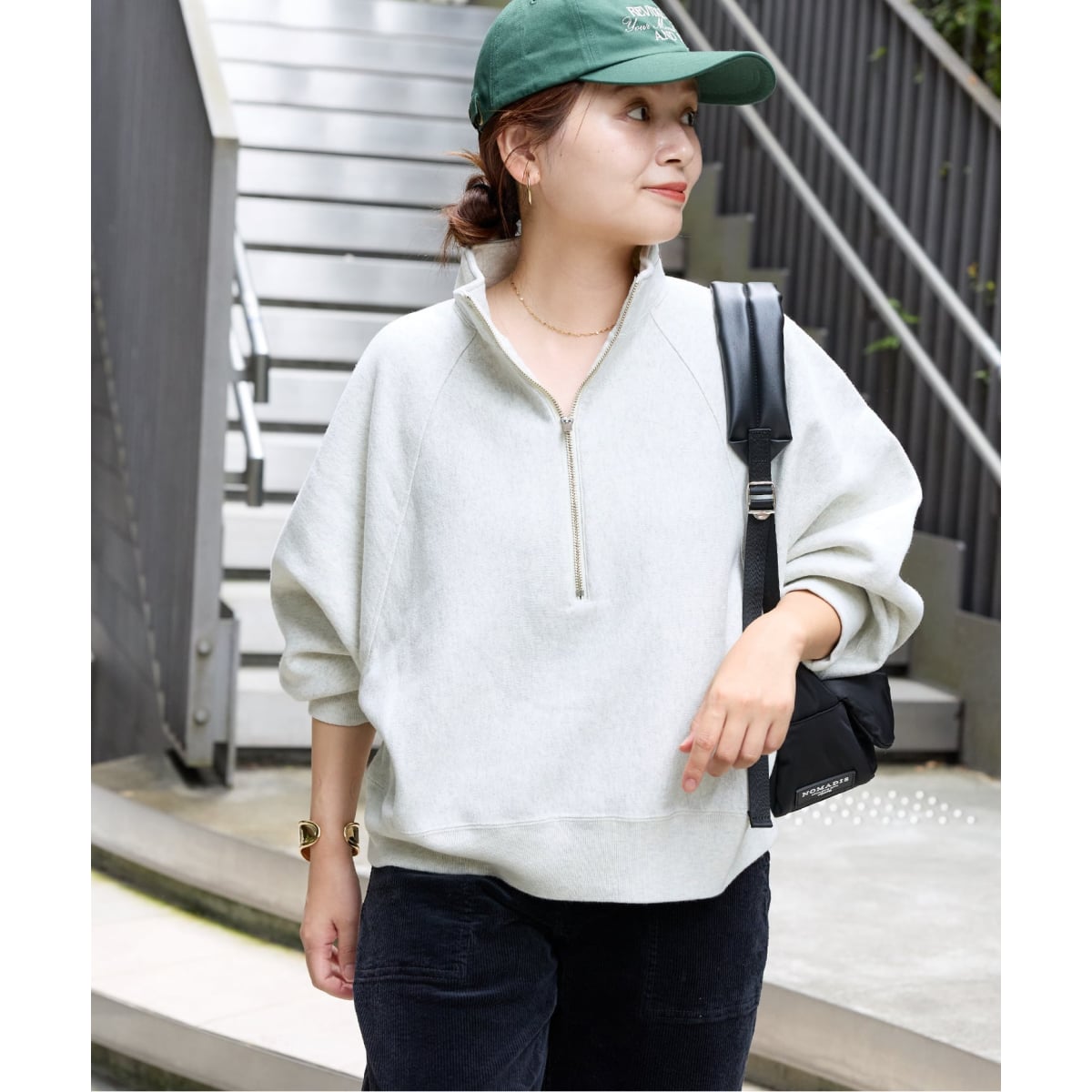 【美品】THE NORTH FACEリバーシブルテックエアフーディ　レディース THE NORTH FACE】リバーシブルテックエアーフーディ（レディース