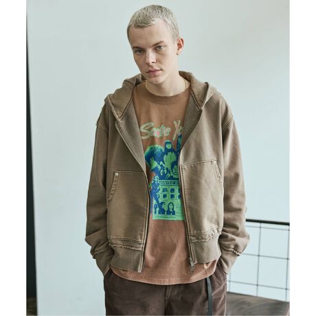 [^:25070600200030]ROUND SLEEVE ACID ZIP PKu]̂悤ɉHDAV[gZIPt[fBBwr[IX̗ёfނgpAdƃ^tȒSn˔tWbvp[JBOUɐ݌vꂽEhX[uƁAMU[J[uC̓IȃVGbg𐶂ݏo܂B|Pbgɂ̓xbgł݁AHDƂĒpۂɂ݊̂錩hɍSĂ܂BZ߂ɐݒ肵V[gɂAChpc{[̂{gXƂDBɁA߂̐􂢉H{tF[ĥJ[OABe[WCNȑ݊ۗ܂BnFȂLkF₠򊴁FȂňFʁ舵ɂẮAiɂĂi\łmFBƖ̊֌WɂAۂFČꍇ܂B܂p\REX}[gtHȂǂ̊ɂA኱iƉ摜̃J[قȂꍇ܂Bi̐F́AiAbv摜QƂB