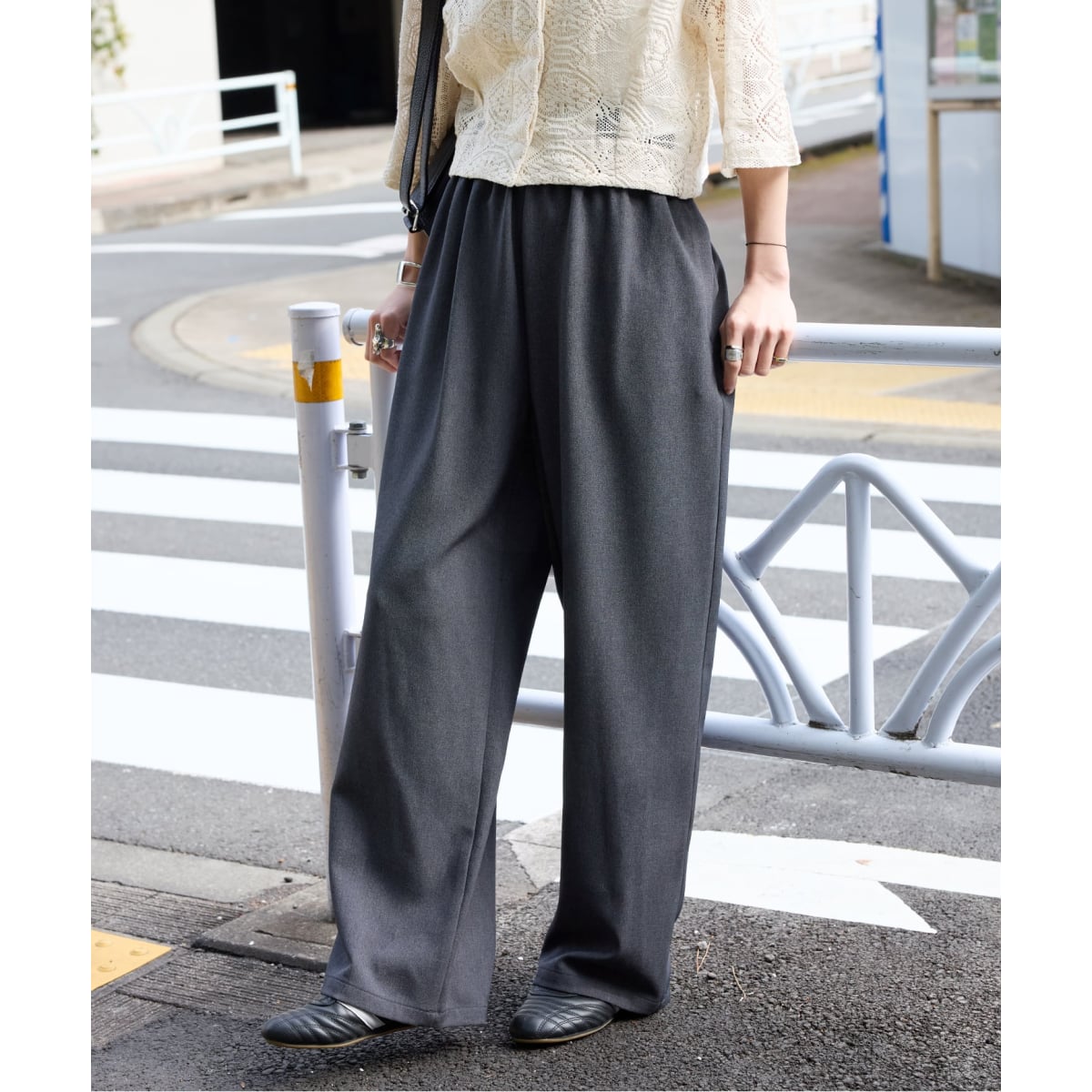 (1度着用のみの美品)JOURNAL STANDARD チノコクーンパンツ JOURNAL STANDARD（ジャーナルスタンダード）の「TCチノコクーン