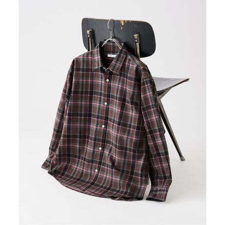 [^:25050600560030]PATTERN REG C/NEL悢nƃRVRbglfނgpAn畿܂ŊSʒŎdグ̈ꖇBONfƂ̓[hςAIu`FbN^[^`FbNx[XɁA|bvȃJ[OvX邱ƂŌo܂BfUĆAKxȂƂM[J[̃Vc^BVGbgEEJ[̃oXǂAJWA炫ꂢ߂܂ŕLX^COɑΉ܂BnFȂLkFȂ򊴁FȂňFʁ舵ɂẮAiɂĂi\łmFBƖ̊֌WɂAۂFČꍇ܂B܂p\REX}[gtHȂǂ̊ɂA኱iƉ摜̃J[قȂꍇ܂Bi̐F́AiAbv摜QƂB