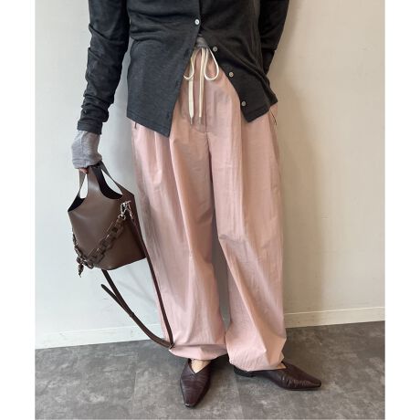 [^:25030400515030]y2025 AWzJOURNAL STANDARDɌă{[opV[gpcBiCRbg̃V̂fނgpAJ[͂ꂩ̃V[Yɂ}b`sNƃghJ[̃uE2FWJBgbvXɓnF̐F킹lۂR[fBl[g߂łB̓JWAɂȂ肷Ȃ悤ɁA̎Ȃ甲̂T_ȂǂEGXgɃhXgĂ̂ŃTCY\łB舵ɂẮAiɂĂi\łmFBƖ̊֌WɂAۂFČꍇ܂B܂p\REX}[gtHȂǂ̊ɂA኱iƉ摜̃J[قȂꍇ܂Bi̐F́AiAbv摜QƂBfTCY:g:162cm pTCY:36