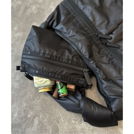 [^:25090410001340]JOURNAL STANDARDiԁF25090410000910̒ǉiłBオύXɂȂĂ܂BubN̒ǉłBx[W͐VFłB኱̎dlύXꍇ܂BiԂ͂łɓX܂ɓׂĂ܂B݌ɐ͓X܂ɂ₢킹܂B[J[^ԁF7105J[ɂĕД̔J[F[J[J[ubN(001)FBLACKx[W(027)FBEIGETCYɂĕД̔TCYF[J[TCYt[(009)FONE1974NɃj[[NŒaAEɈꑱĂobOuhLeSportsacJOURNAL STANDARDExclusive CollectionQeBND]PUFFYfނgpAONɂOFFɂlXȃV[Ŋ􂷂郉CibvWJ܂BD]ubNɉAiȌ򊴂̃x[WVFƂēoB~̃X^COwĂĂRNVɎdオ܂BʒyLeSportsac~JOURNAL STANDARDzV[YiԂ͉LɂȂ܂iԁF25092410001040@iFʒyLeSportsac~JOURNAL STANDARDzLARGE SPORTSAC LTiԁF25092410001140@iFsǉtʒyLeSportsac~JOURNAL STANDARDzSHEEN MINI DUFFLEiԁF25092410001240@iFʒyLeSportsac~JOURNAL STANDARDzML 2 WAY TOTEiԁF25092410001340@iFsǉtʒyLeSportsac~JOURNAL STANDARDzHERITAGE BELT BAGiԁF25090410001340@iFsǉtʒyLeSportsac~JOURNAL STANDARDzCOSMETIC CLUTCHyLeSportsac/X|[gTbNz1974NɃj[[NŒaĈȗAX|[gTbN͏ɁAfUCƋ@\̗˔inĂ܂BlX̗lXȌosɊYȂA₦ԂȂς䂭EɂāAX̐Ɍy₩ƖL񋟂邽߂ɁAX|[gTbŃAuRvAuvVvAāuTvƂL[[hAuh̎wjƂĂ܂BčA̗͋uh̃bZ[W\AvVIŁAقǌyAĎ̍iAE̐lX𖣗Ă܂ByǋeLX^CƋ@\Iȃn[hEFA̗ZAX|[gTbN̊vVIő݊̂鏤i̓ŁA40Nȏ̗j̒ŁAIWieBX^CfUCA؂Ȃقǂ̃vgɂāASlA疜lƂlX̕炵ɗlXȂǂYĂ܂B舵ɂẮAiɂĂ戵\ɂĂmFBƖ̊֌WɂAۂFČꍇ܂B܂p\REX}[gtHȂǂ̊ɂA኱iƉ摜̃J[قȂꍇ܂Bi̐F́AiAbv摜QƂB