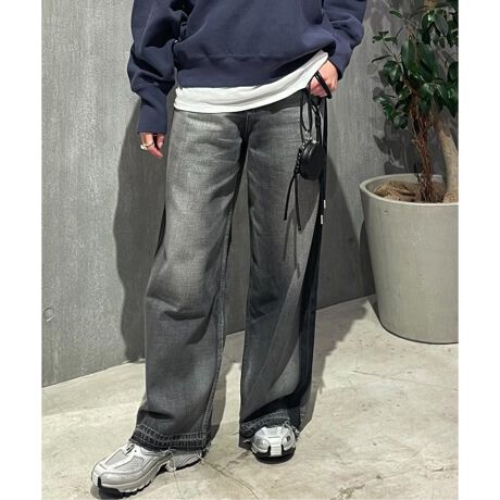 [^:25030400952040]y2025 AWzJOURNAL STANDARD_炩Čy߂̃Xfj̗pBقǂ悢􂢉H\oAЂƖႤoB͂Aɂė]TCh݌vłꂢȗZEGXg͕Rih[R[hjdlȂ̂ŉKȐSnłBR[f̕L2FWJłB舵ɂẮAiɂĂi\łmFBƖ̊֌WɂAۂFČꍇ܂B܂p\REX}[gtHȂǂ̊ɂA኱iƉ摜̃J[قȂꍇ܂Bi̐F́AiAbv摜QƂB